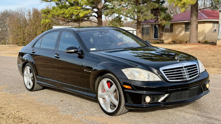 Mercedes S65 AMG