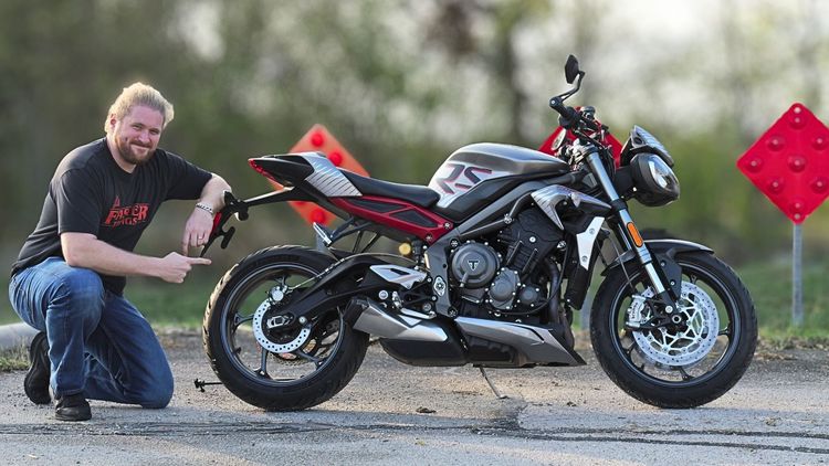 Triumph Street Triple RS